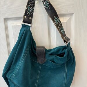 Tylie Malibu suede/leather/stone blue turquoise purse Never used 100$